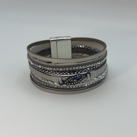 Evil Eye 1 x 7 Costume Jewelry Bracelet - Picture 2 of 8